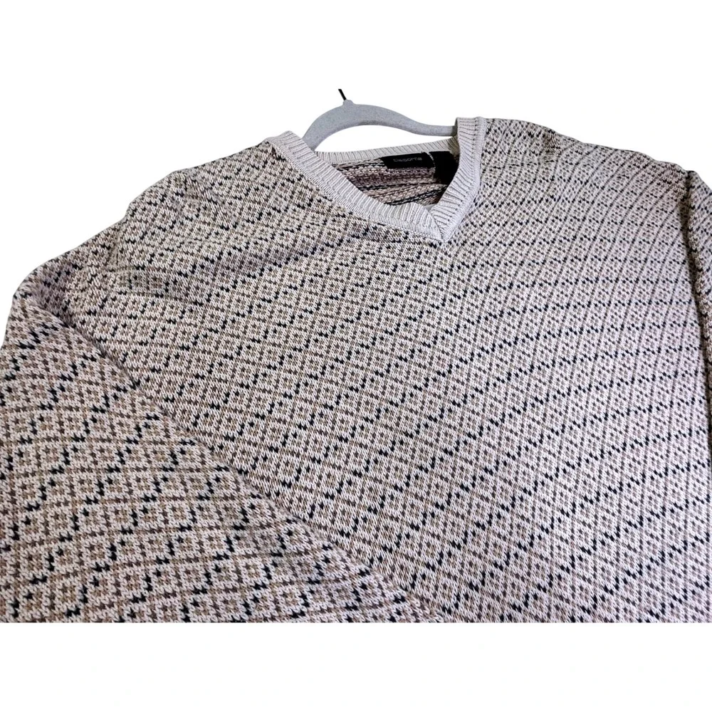Claiborne Mens V-Neck Cotton Sweater Large Beige Tan Geometric Knit Pullover